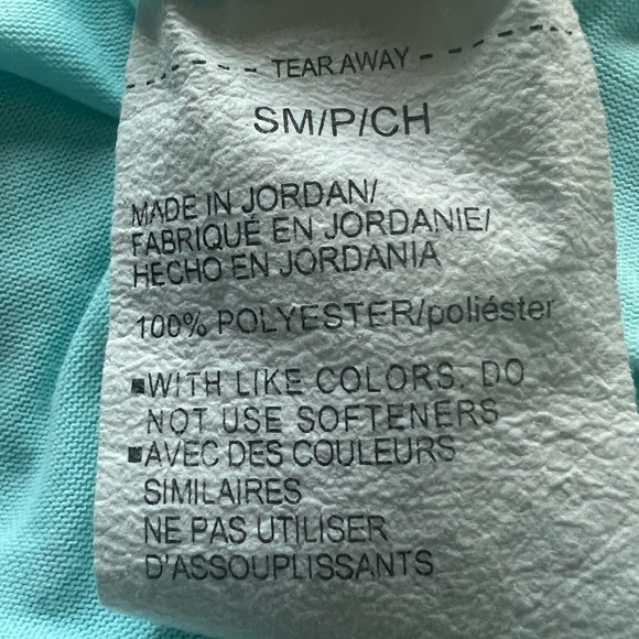 Bundle of Men’s Under Armour Shirts - Picture 14 of 14